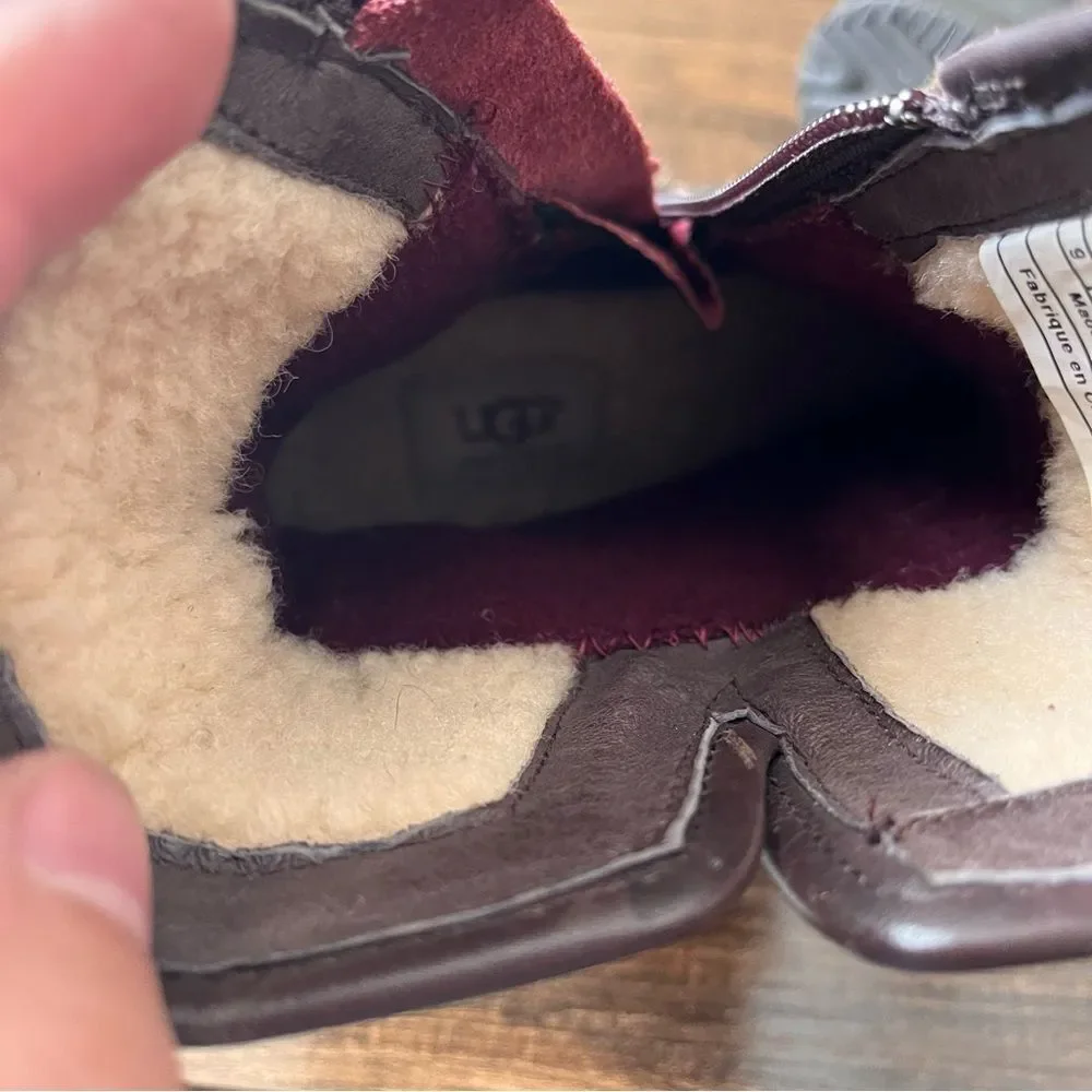 UGG Simmens Brown Leather and Olive Wool Winter Boots Style 1005269 Size 9
